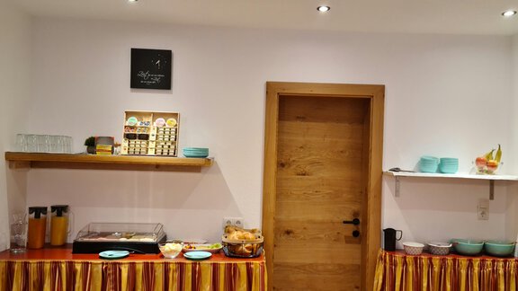 Frühstücksbuffet - Apart Elluto - Sölden