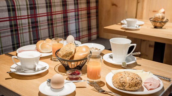 Frühstück_byRudiWyhlidal-0459 - Apart Garni Enzian - Sölden