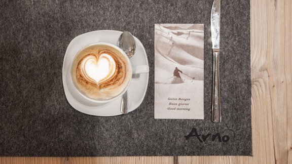 Frühstück - Apart Hotel Arno - Sölden