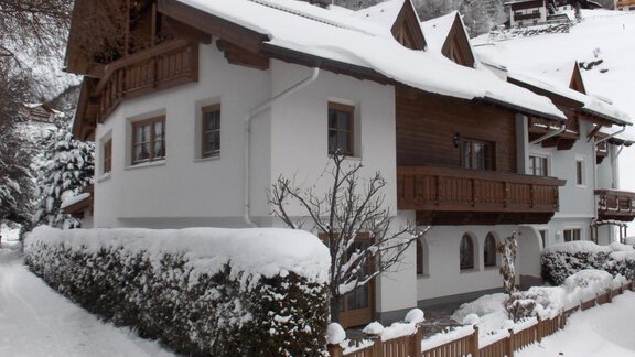 Ansicht-Cristallo-Winter - Appartement Cristallo - Sölden