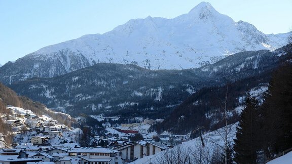 Aussicht auf Nederkogel - Appartementhaus Lunaris - Sölden