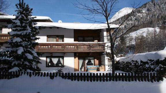 Hausansicht Süd - Appt. Schnöller - Sölden