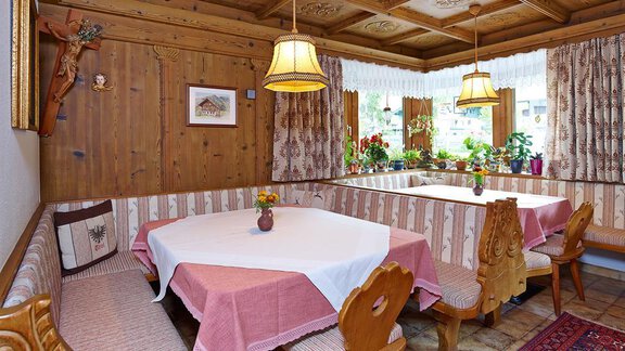 Frühstückszimmer - Frühstückspension Karl Schöpf - Sölden