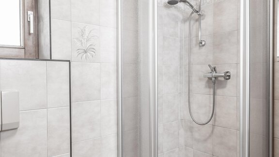 Dusche - Gästeheim Schmiedhof - Sölden