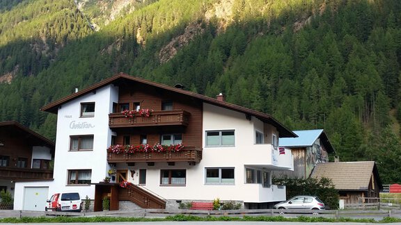 Hausansicht Sommer - Haus Christian - Sölden