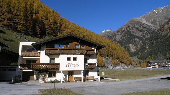 Ansicht Herbst - Haus Hugo - Sölden