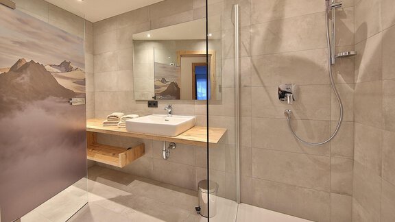 Bad1 - Hotel Garni Apart Fiegl - Sölden