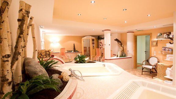 Wellness Whirlwannen - Hotel Garni Hainbacherhof - Sölden