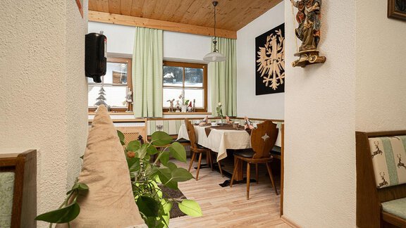 Frühstücksraum - Pension Berggeist - Sölden