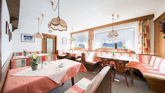 Frühstücksraum - Pension Charly - Sölden