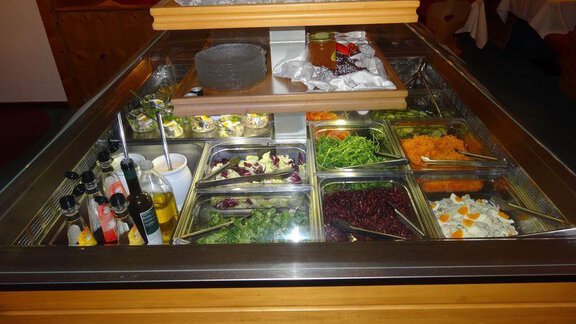 Salatbuffet - Gasthof Geierwallihof - Vent