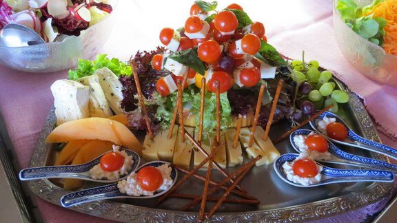 Vorspeisenplatte Salatbuffet - Gasthof Geierwallihof - Vent