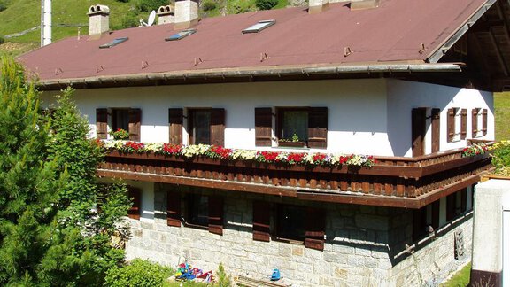 Hausansicht Sommer - Haus Eberhard - Vent