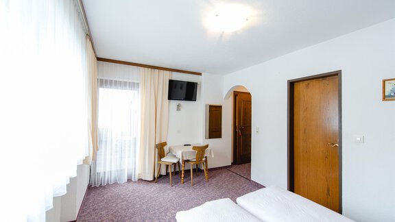 Zimmer 004_Doppelzimmer - Haus Daniela - Zwieselstein