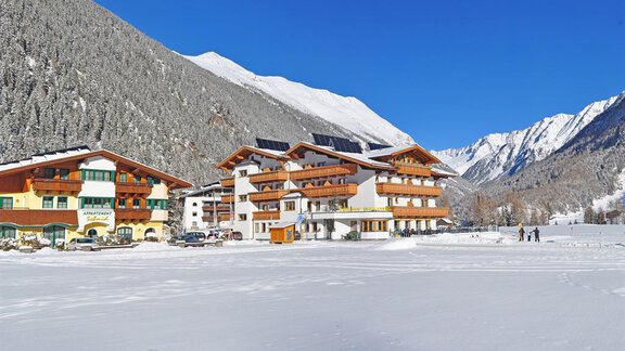 Hotel Tauferberg im Winter - Niederthai