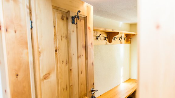 ski room & wardrobe - Alpine Lodge Sölden - Sölden