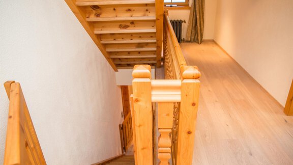 stairways, indoor (3 levels) - Alpine Lodge Sölden - Sölden