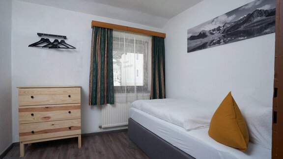 Einzelzimmer mit Badezimmer - Arno`s Hoamat - Sölden