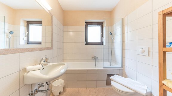 Einzelzimmer-2 klein - Gästehaus Brugger - Sölden