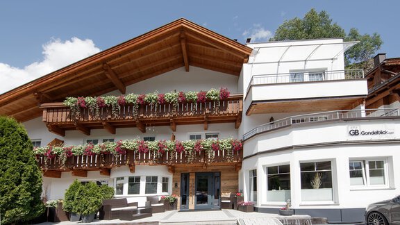 Sommer-aussen-2021-B - Haus Gondelblick - Sölden