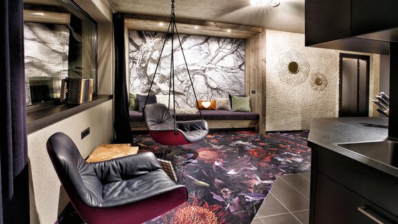 Swingchair - Top2 - HEART - Manufaktur Appartements - Sölden