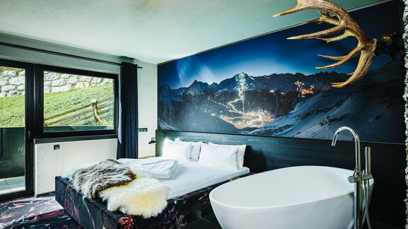 Bedroom 1 - Top2 - HEART - Manufaktur Appartements - Sölden