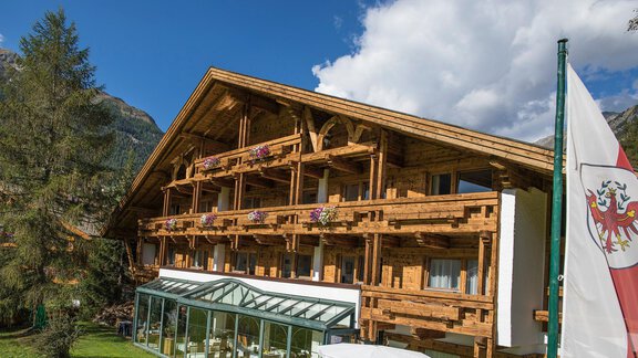 Hotel am Hof Sommeransicht - Sölden