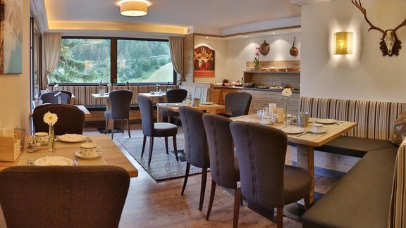 Frühstücksraum - Hotel Garni Apart Fiegl - Sölden