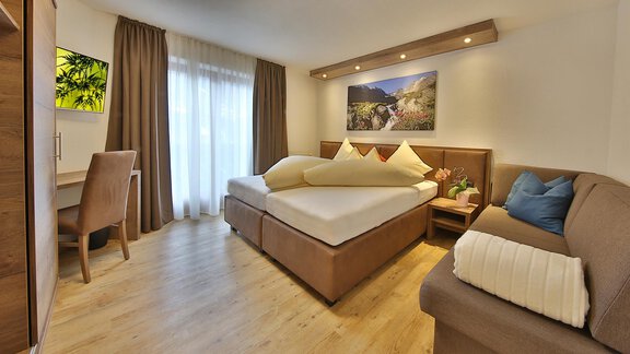 Zimmer Panorama Apart - Hotel Garni Apart Fiegl - Sölden