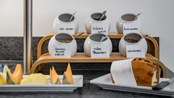 Frühstück Müsli - Hotel Garni Viktoria - Sölden