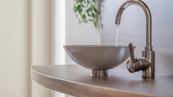 Erfrischung nach dem Saunagang - Residenz Allegra - Sölden | © Residenz Allegra Sölden