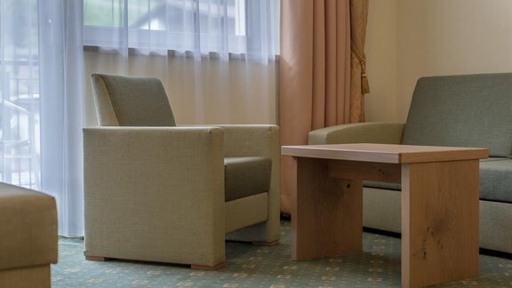 gemütlicher Sitzbereich in allen Zimmern - Residenz Allegra - Sölden | © Residenz Allegra Sölden