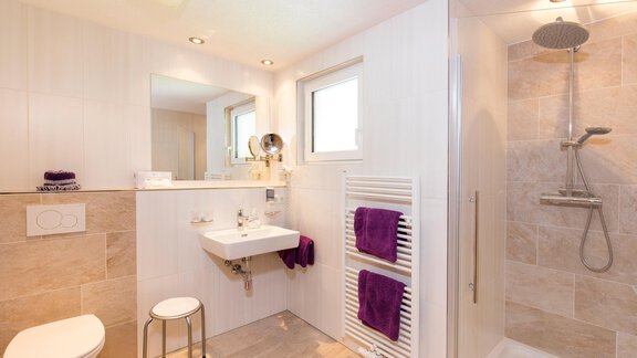 Badezimmer - Sportpension Rubin - Sölden