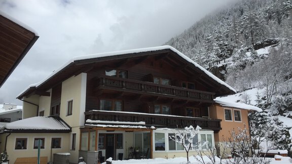 Winteransicht - Sportpension Rubin - Sölden