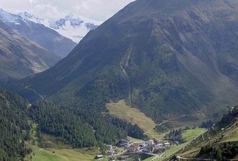 Vent im  Hintergrund unser Hausberg die Talaitspit - Haus Hubertus - Vent