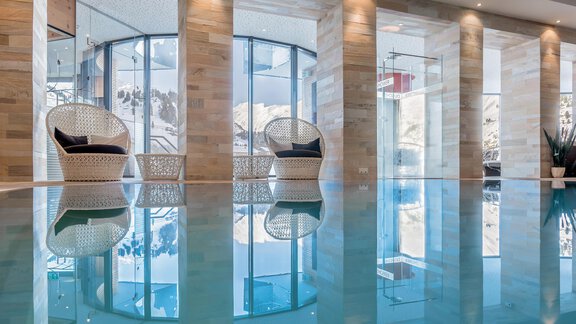Wellnessbereich mit Schwimmbad - Hotel Gotthard-Zeit - Obergurgl 