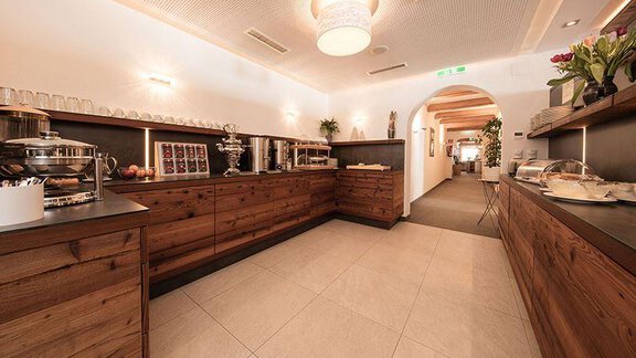 Frühstücksbuffet - Pension Hohenfels - Obergurgl 