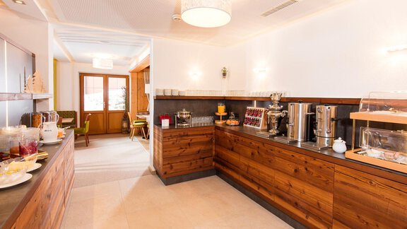 Frühstücksbuffet - Pension Hohenfels - Obergurgl 