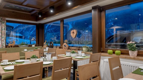 Frühstücksraum 1 - Apart Hotel Garni Wieser - Sölden