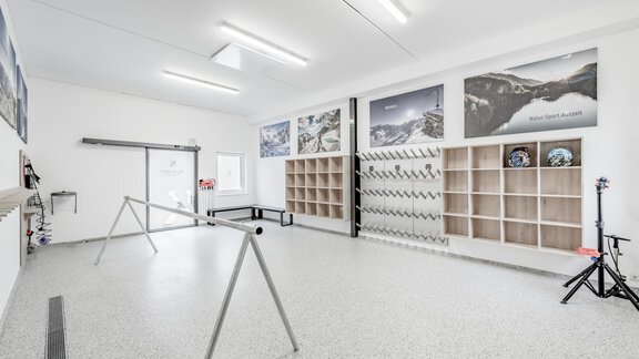 Bikeraum ebenerdig - Appartementhaus Kathrin - Sölden
