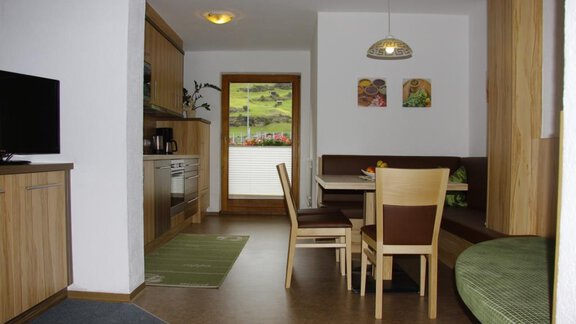 Ansicht Küche - Wohnbereich - Landhaus Gotthard - Sölden