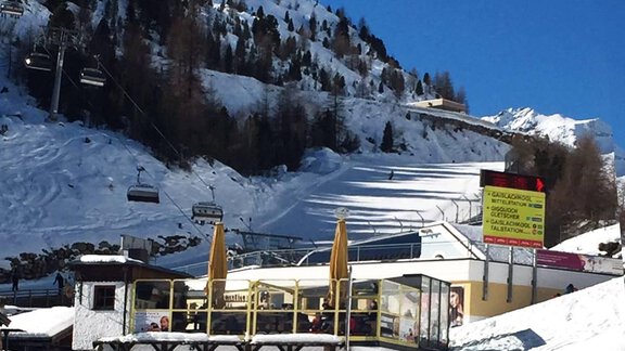 Außenansicht mit Talabfahrt - Thalers Almhütte (Stabele) - Sölden