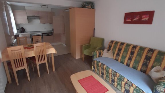 Wohnraum mit Küche - Appt. Wildschütz - Sölden
