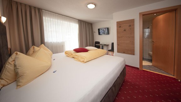 Zimmer_121_b - Haus Gondelblick - Sölden | © Falkner Georg