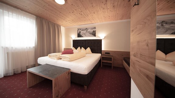 Zimmer103_01 - Haus Gondelblick - Sölden | © Falkner Georg