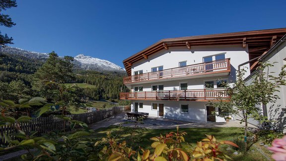 Aussen-Herbst-2020-01 - Apart Mount Everest - Sölden