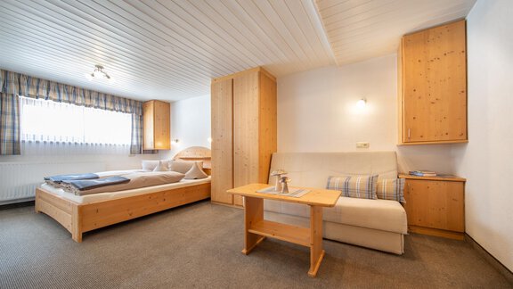 Familienzimmer im Appartement - Haus Benjamin - Zwieselstein