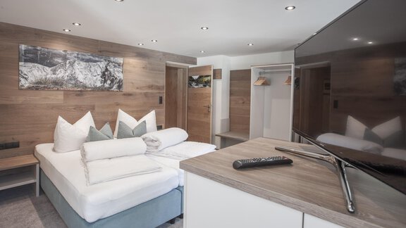 Doppelzimmer - Garni Ötztal ROOMS & APARTS - Zwieselstein