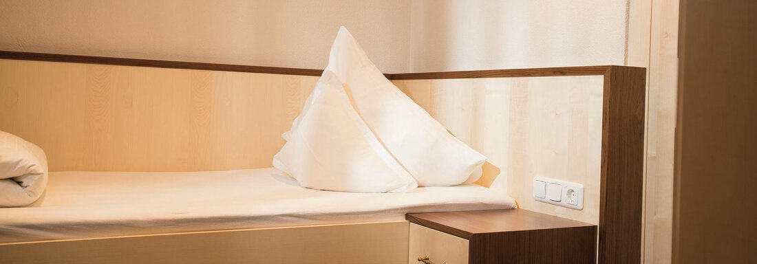 Einzelzimmer Einzelzimmer - Hotel Schöpf - Gries