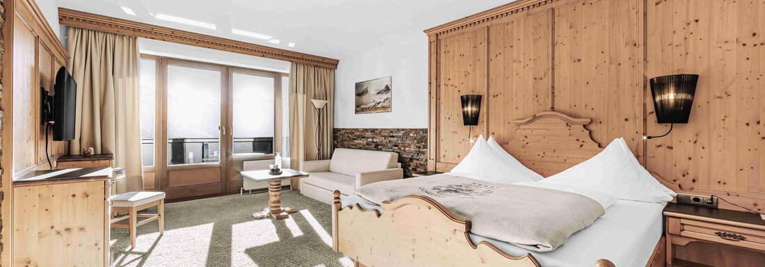 DZ GURGLBLICK (3) | © Dominik Rossner (CC C) DZ GURGLBLICK (3) - SKI | GOLF | WELLNESS Hotel Riml ****S - Hochgurgl